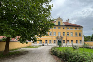 Frohnburg Palace - A Stroll Through Musical History