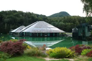 Red Bull Headquarters Fuschlsee weTours Hallstatt